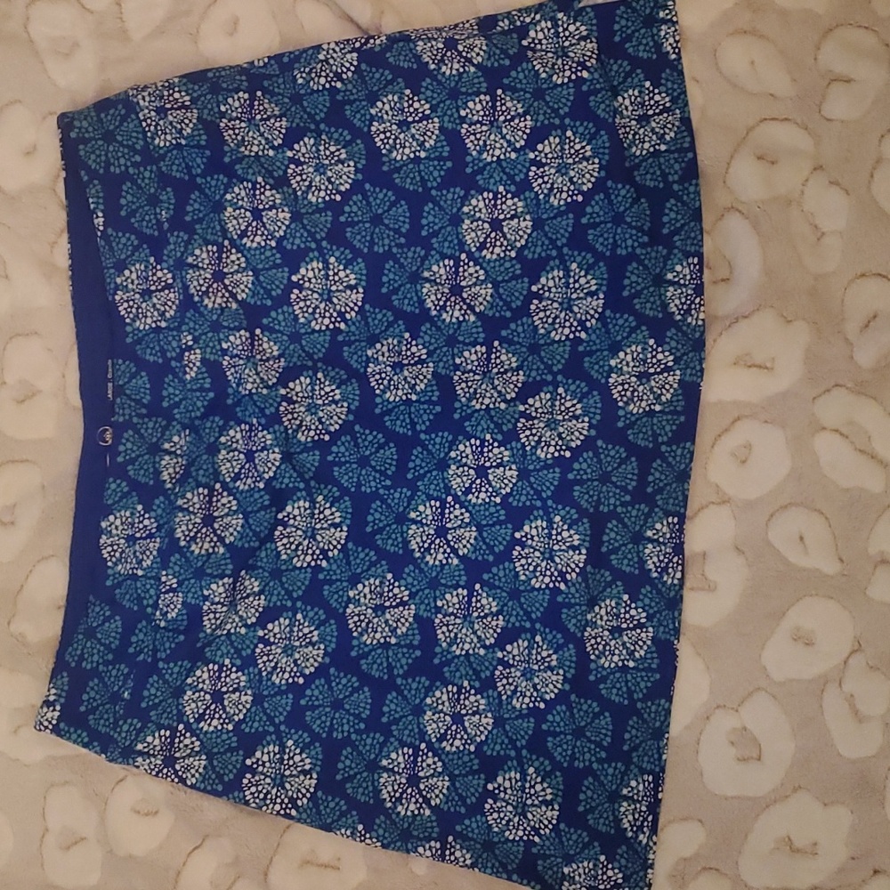 Tranquility by colorado clothing skorts, Large. Blue, green, & white.